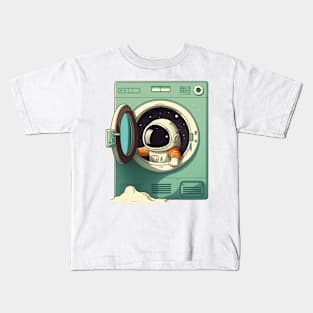 Astronaut in washer Kids T-Shirt